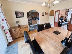 Dining room- click for photo gallery